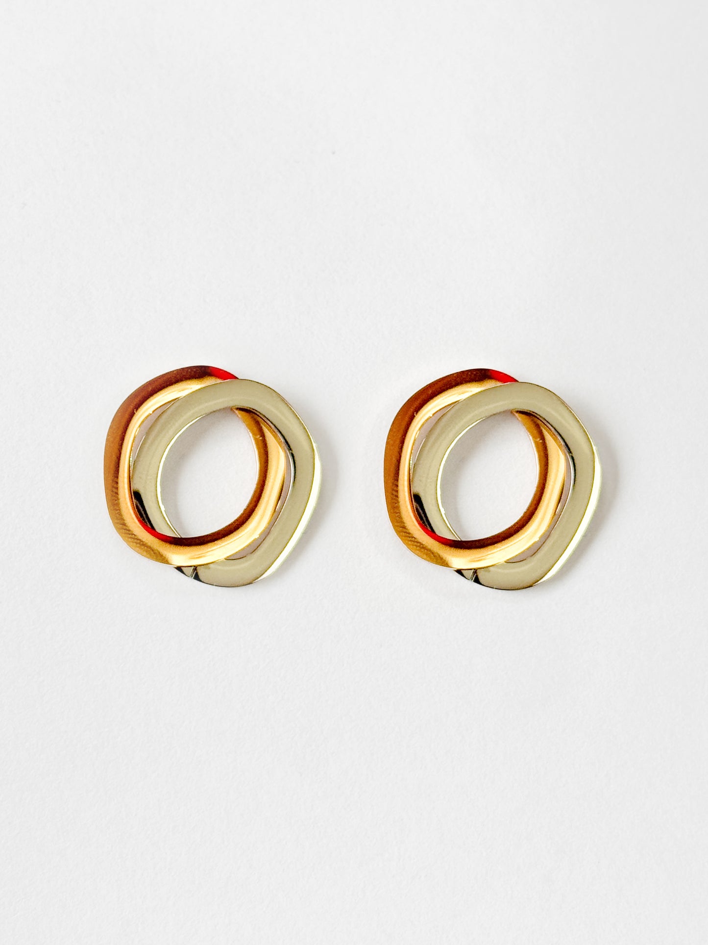 Aretes dos oros circulos entrelazados