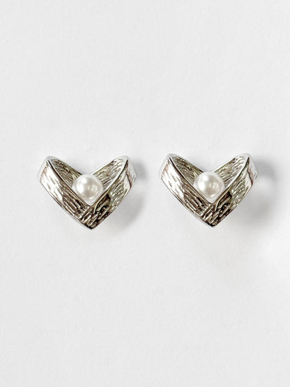 Aretes corazón emperlado