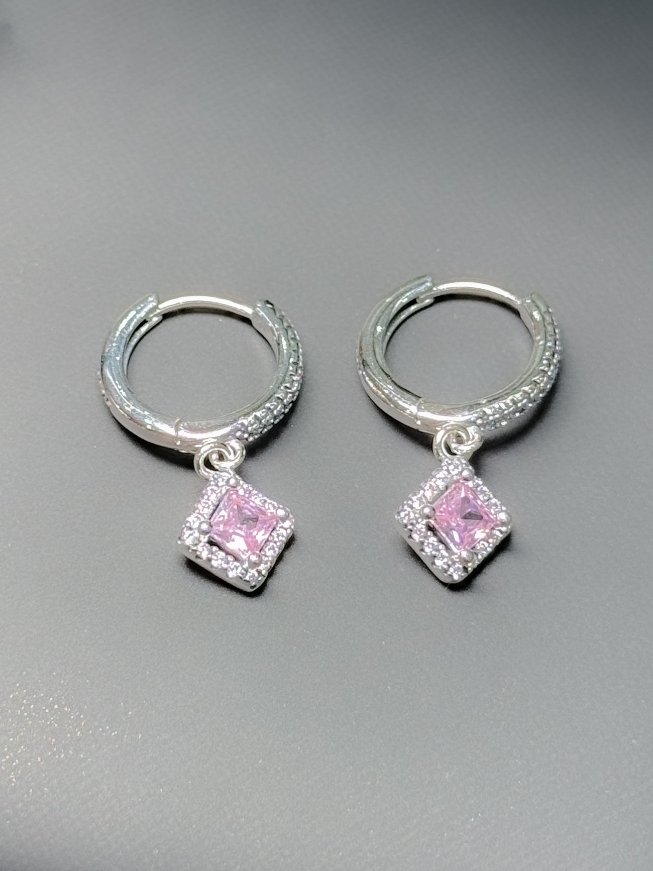 Candonga en plata triangular