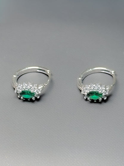 Candonga en plata flor brilante