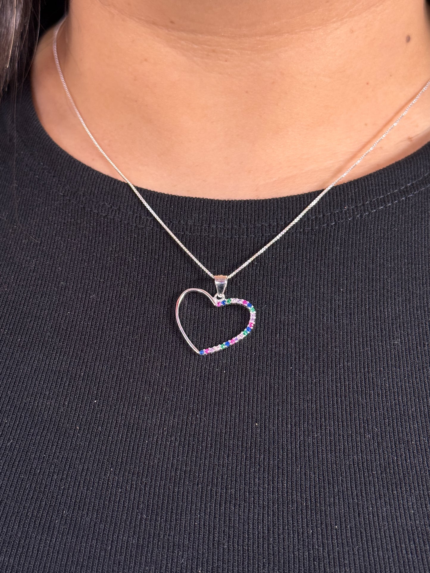 Cadena de corazón medio circones