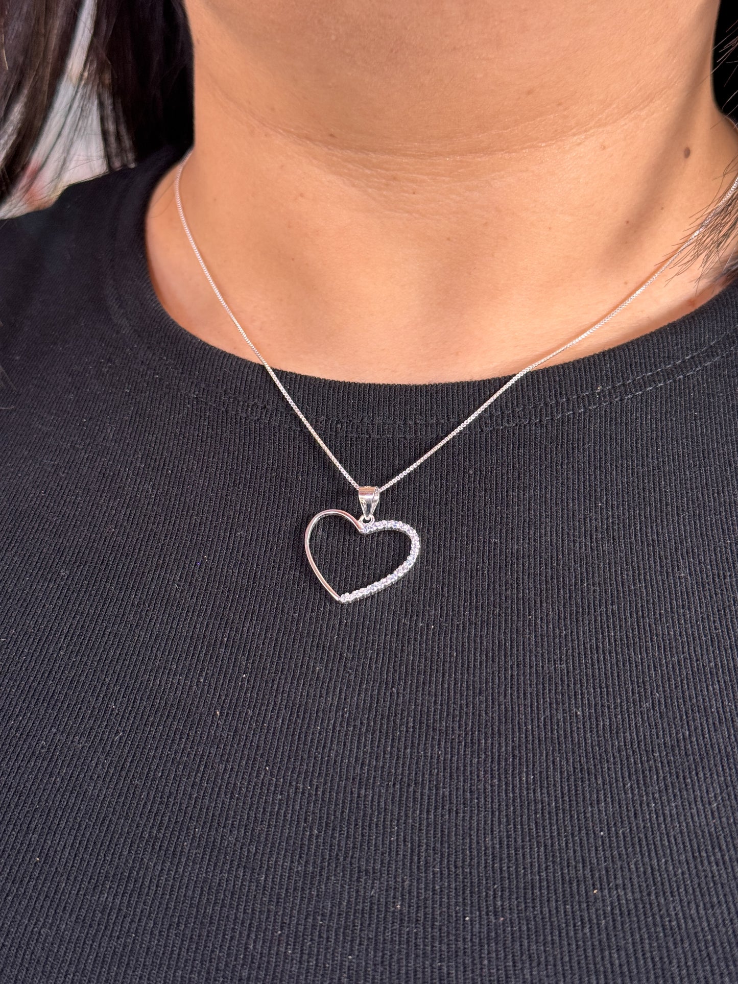 Cadena de corazón medio circones