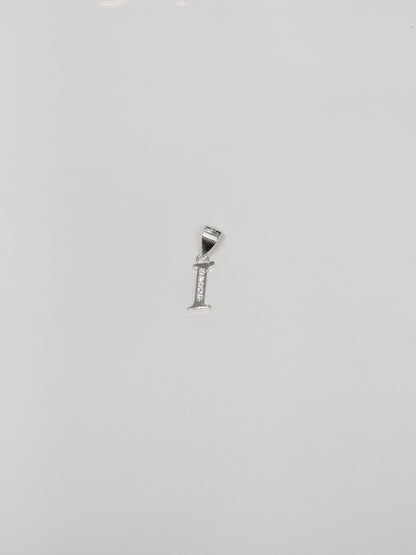 Cadena con inicial con dije colgante