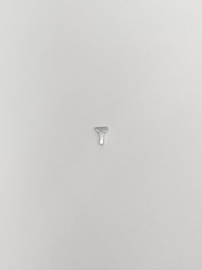 Cadena con inicial con dije pasante