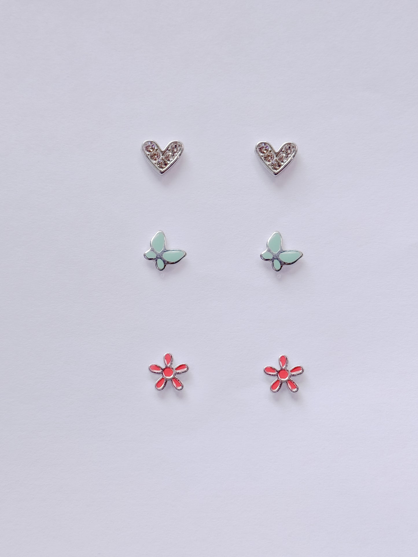 Set x3 corazón, mariposa y flor