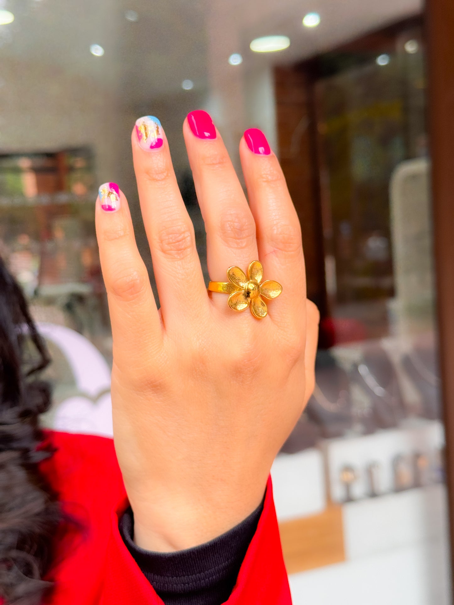 Anillo flor texturizada