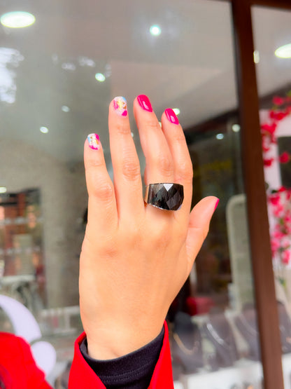 Anillo brillante cristalino