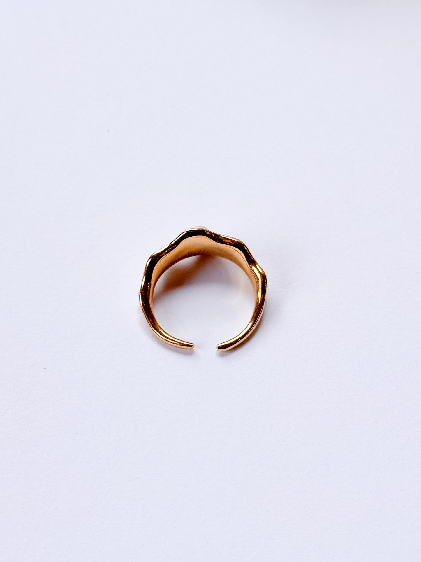 Anillo manto perlado